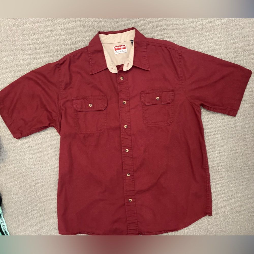 Wrangler Premium 100% Cotton Men’s Large Burgundy Red Casual Button Up Shirt